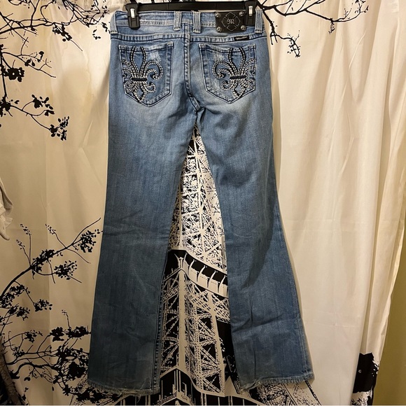 Miss Me Bootcut Jeans Distressed Embroidered Light Wash Western Size 29 - Picture 6 of 13
